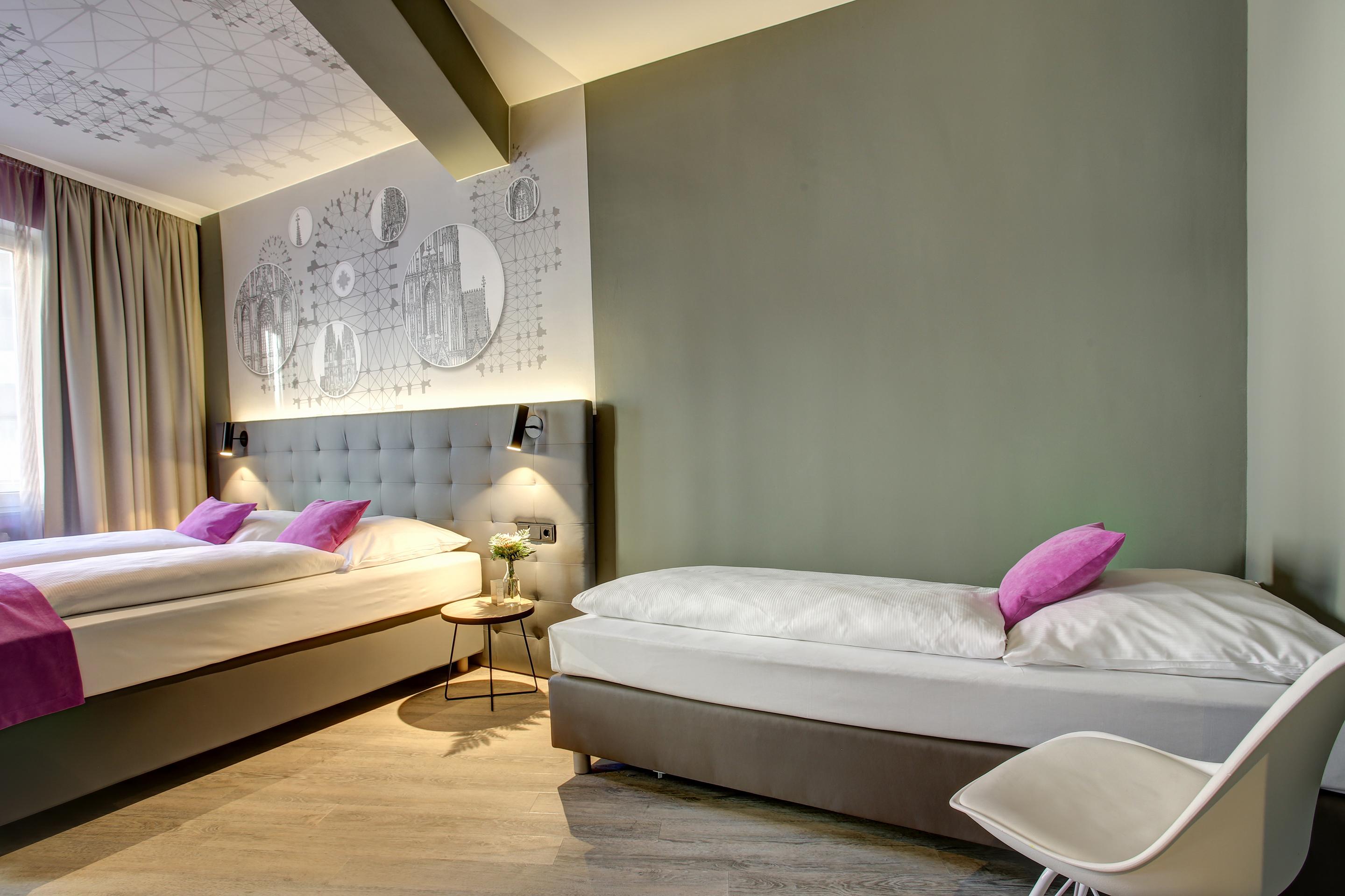 Hotel Boutique 003 Am Dom, Trademark Collection By Wyndham 3*
