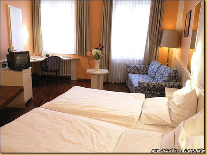 Boutique 003 Am Dom, Trademark Collection By Wyndham Hotel Cologne